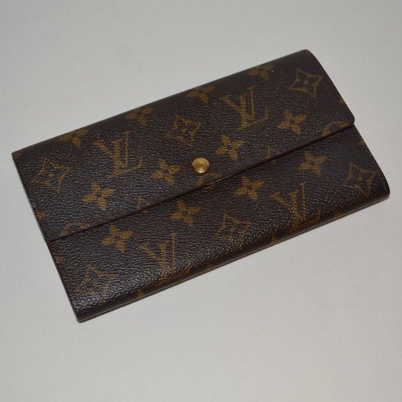 Louis Vuitton Brown Sarah Monogram Wallet - Picture 1 of 15